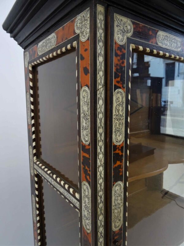 Vetrina inglese in legno - immagine 4