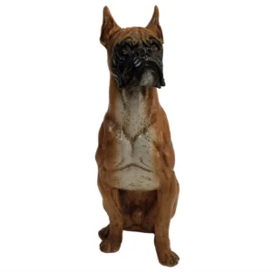 Cane di razza Boxer in maiolica